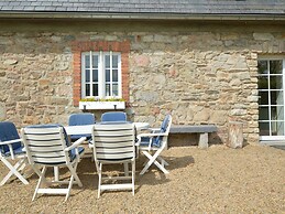 Medieval Farmhouse With Private Garden