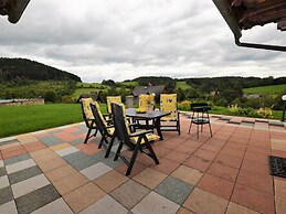 Stupna Holiday Home With Garden