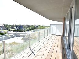 Bright Coastal Family Escape