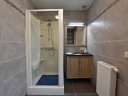 Holiday Home in Alveringem Near Beach
