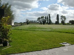Holiday Home in Alveringem Near Beach
