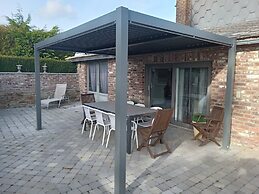 Luxury Pool Villa in Goesnes