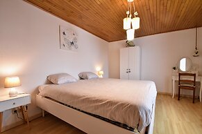 Luxury Pool Villa in Goesnes