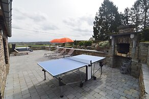 Luxury Pool Villa in Goesnes