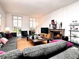 Countryside Escape for 9