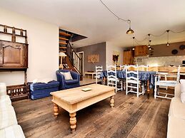 Cozy Holiday Home in Ennal
