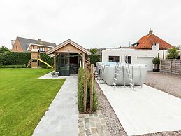 Beach Home With Bubble Bath