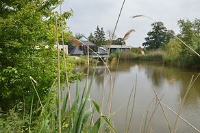 Lovely Holiday Home 'walleken' With a Pond