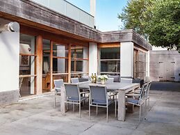 Villa Stay With Pool & Sauna