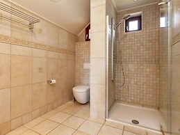 Villa Stay With Pool & Sauna