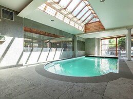 Villa Stay With Pool & Sauna