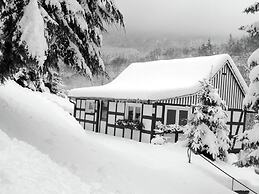 Oberkirchen Hillside Retreat