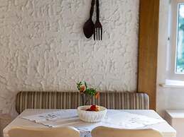Oberkirchen Hillside Retreat