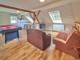 Spacious Mountain Retreat