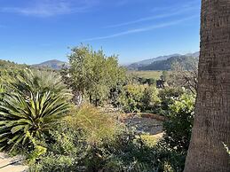 Mediterranean Escape With Garden