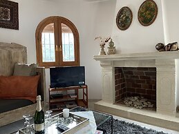 Mediterranean Escape With Garden