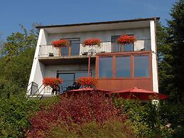 Panoramic Retreat, Thirimont