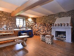 Spacious Villa near Forest in Buchet