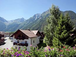 Apartment in Austria With Mountain Views