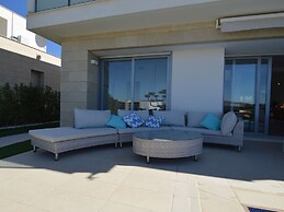 Sunny Villa With Fenced Garden