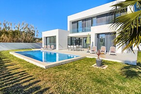 Calpe Home With Terrace Views