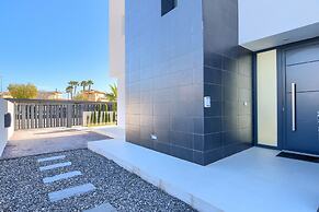 Calpe Home With Terrace Views
