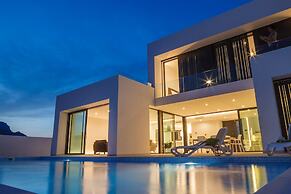 Calpe Home With Terrace Views
