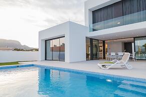 Calpe Home With Terrace Views