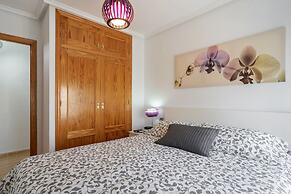 Nice Holiday Home with Shared Pool in Lo Crispin near Ciudad Quesada