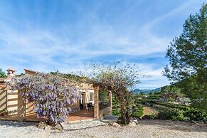 Tranquil Villa Stay, Murla