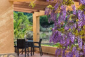 Tranquil Villa Stay, Murla