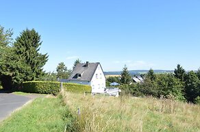 Peaceful Holiday Home in Rascheid near Forest