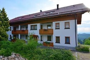 Alpine View Wellness Escape