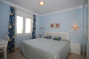Coastal Villa With Wellness