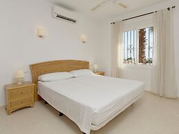 Moraira Retreat With Views