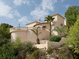 Moraira Retreat With Views