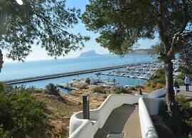 Moraira Retreat With Views