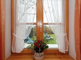 Spacious Apartment in Steingaden near Ski Area