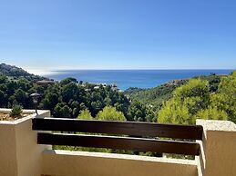 Luxury Home in Altea With Mountain Views