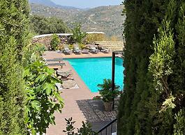 Villa a Sayalonga Vicino al Mare
