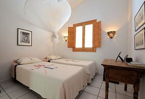 Villa a Sayalonga Vicino al Mare