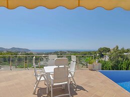 Villa in Moraira With Pool Near Beach