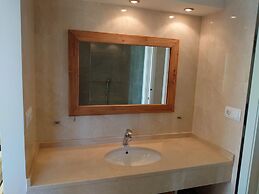Villa in Moraira With Pool Near Beach