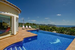 Villa in Moraira With Pool Near Beach