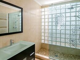 Villa in Moraira With Pool Near Beach