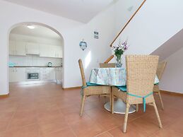 Sunny Coastal Stay in Zingst