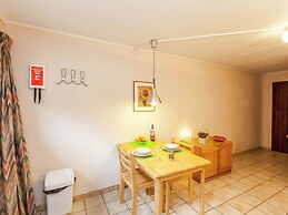 Cozy Escape in Bohon