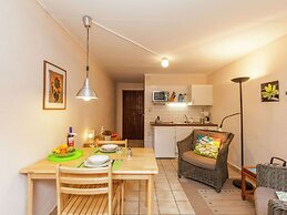 Cozy Escape in Bohon