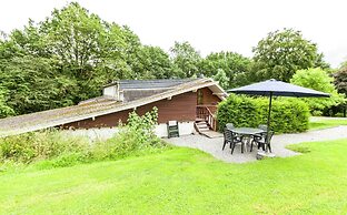 Cozy Escape in Bohon