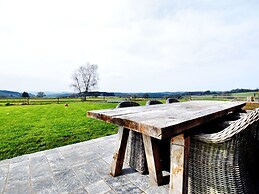 Petit Wilogne Holiday Home in Mont